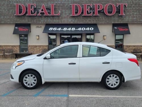 2017 NISSAN VERSA 4DR